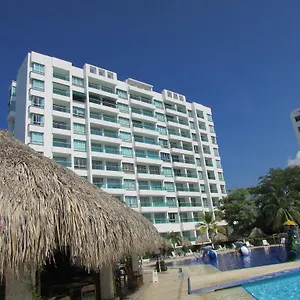 https://costa-azul-suites-401.santamartahotels.net