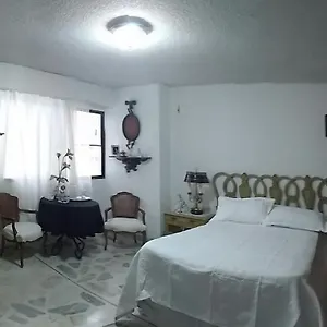 https://confortable-habitacion.cali-hotels.com